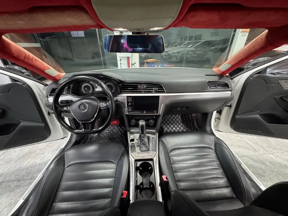 2019 Volkswagen Passat 1.4T 150HP L4 7DCT,autocango,china used car exporter,china ev exporter,chinese used car exporter,chinese used ev exporter