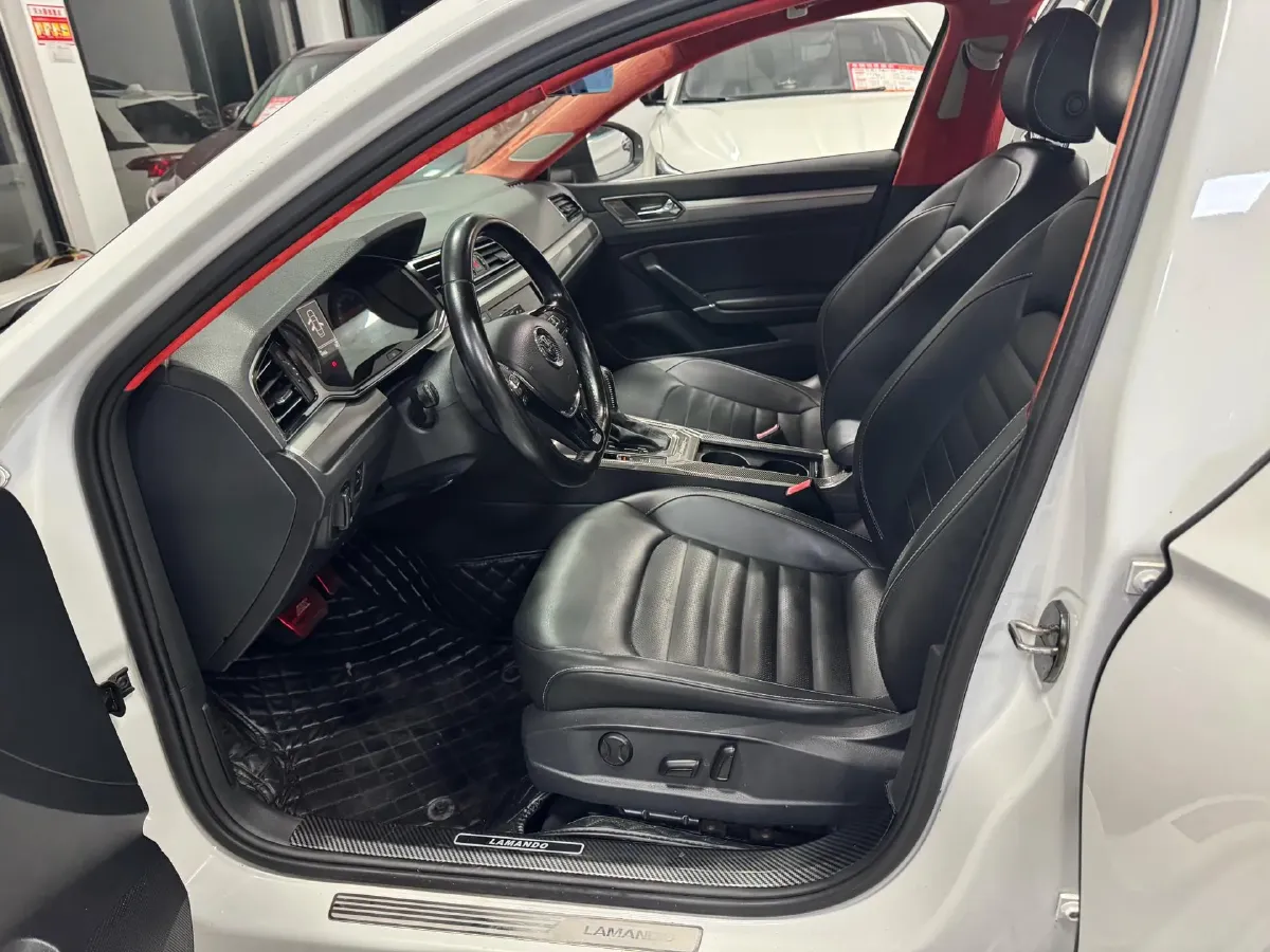 2019 Volkswagen Passat 1.4T 150HP L4 7DCT,autocango,china used car exporter,china ev exporter,chinese used car exporter,chinese used ev exporter