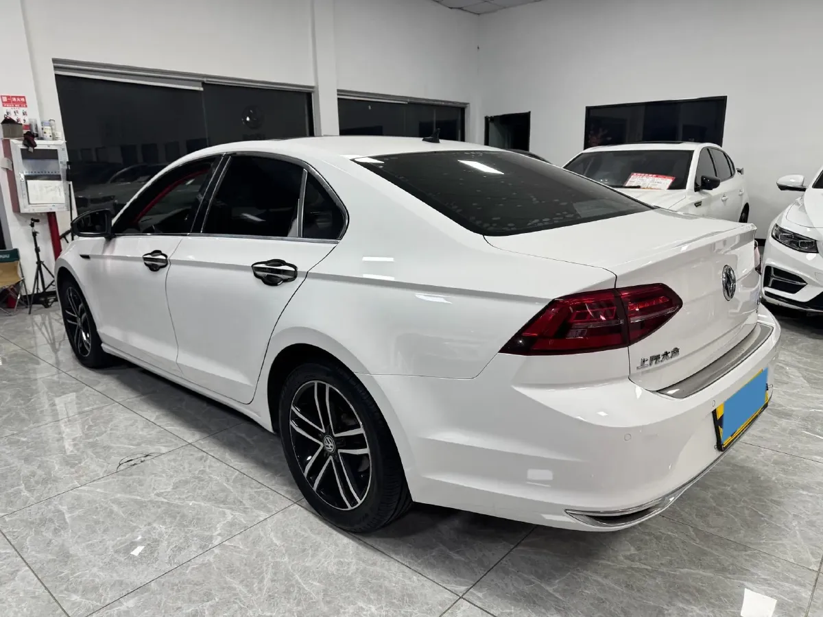 2019 Volkswagen Passat 1.4T 150HP L4 7DCT,autocango,china used car exporter,china ev exporter,chinese used car exporter,chinese used ev exporter