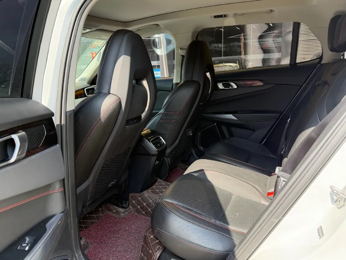 2017 Foton Sauvana 2.0T 218HP L4 6AT,autocango,china used car exporter,china ev exporter,chinese used car exporter,chinese used ev exporter