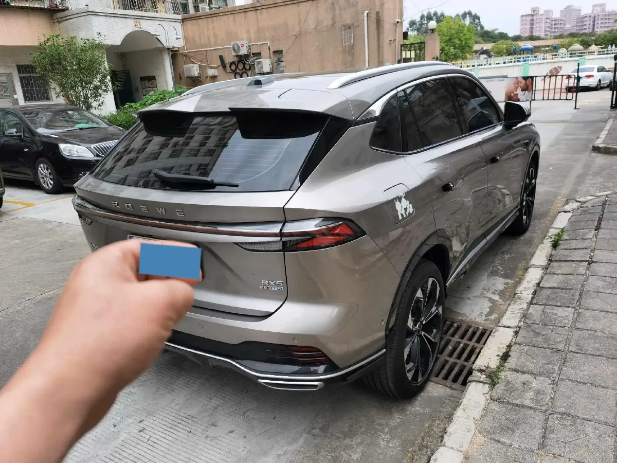 2023 Roewe RX5 1.5T 188HP L4 7DCT,autocango,china used car exporter,china ev exporter,chinese used car exporter,chinese used ev exporter