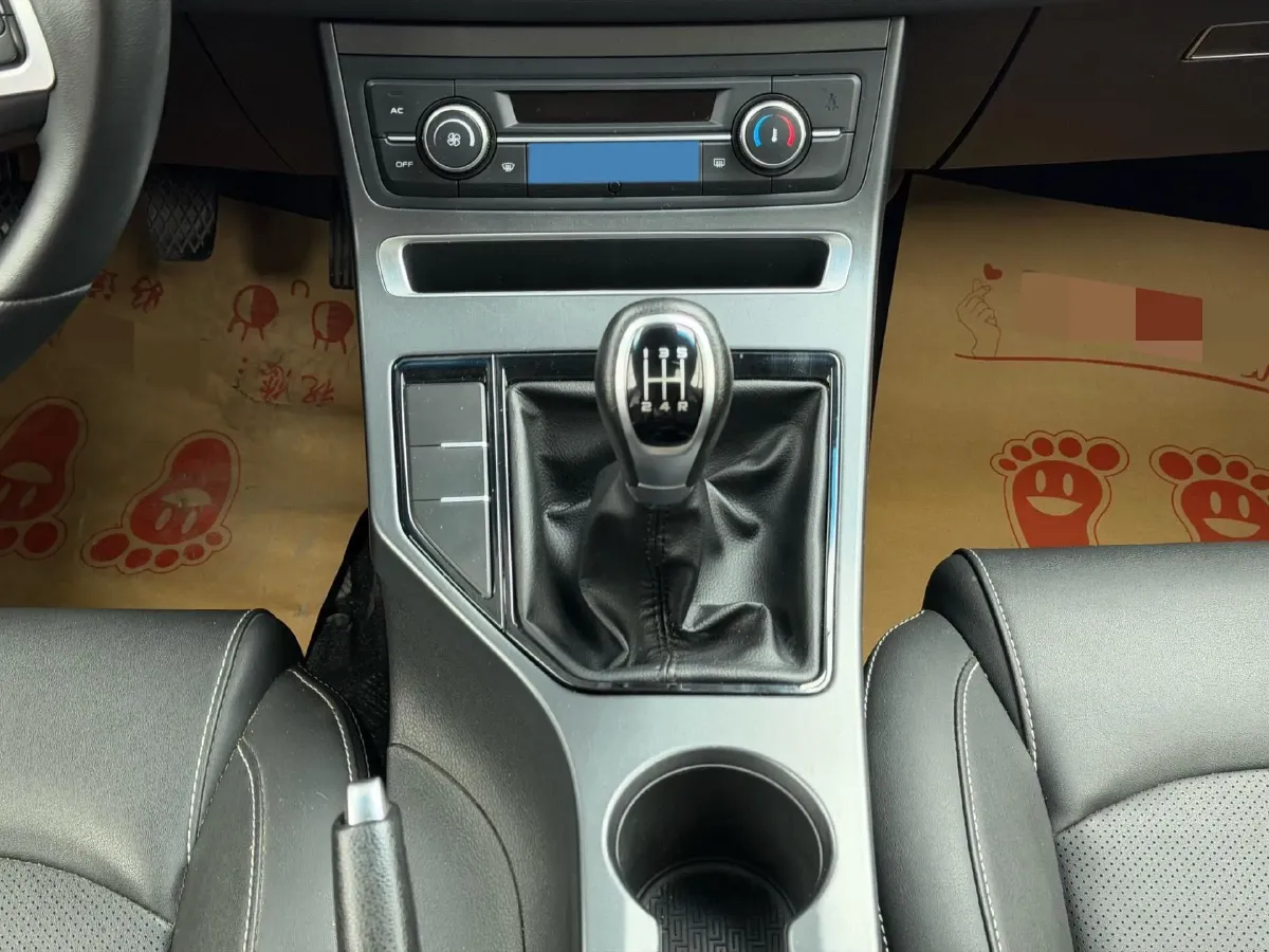 2019 Geely Emgrand 1.5L 109HP L4 5MT,autocango,china used car exporter,china ev exporter,chinese used car exporter,chinese used ev exporter