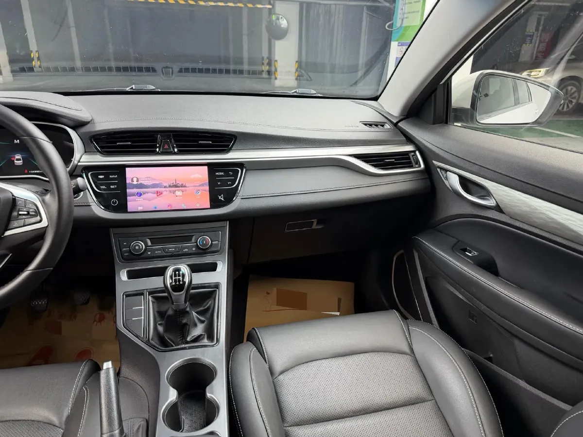 2019 Geely Emgrand 1.5L 109HP L4 5MT,autocango,china used car exporter,china ev exporter,chinese used car exporter,chinese used ev exporter