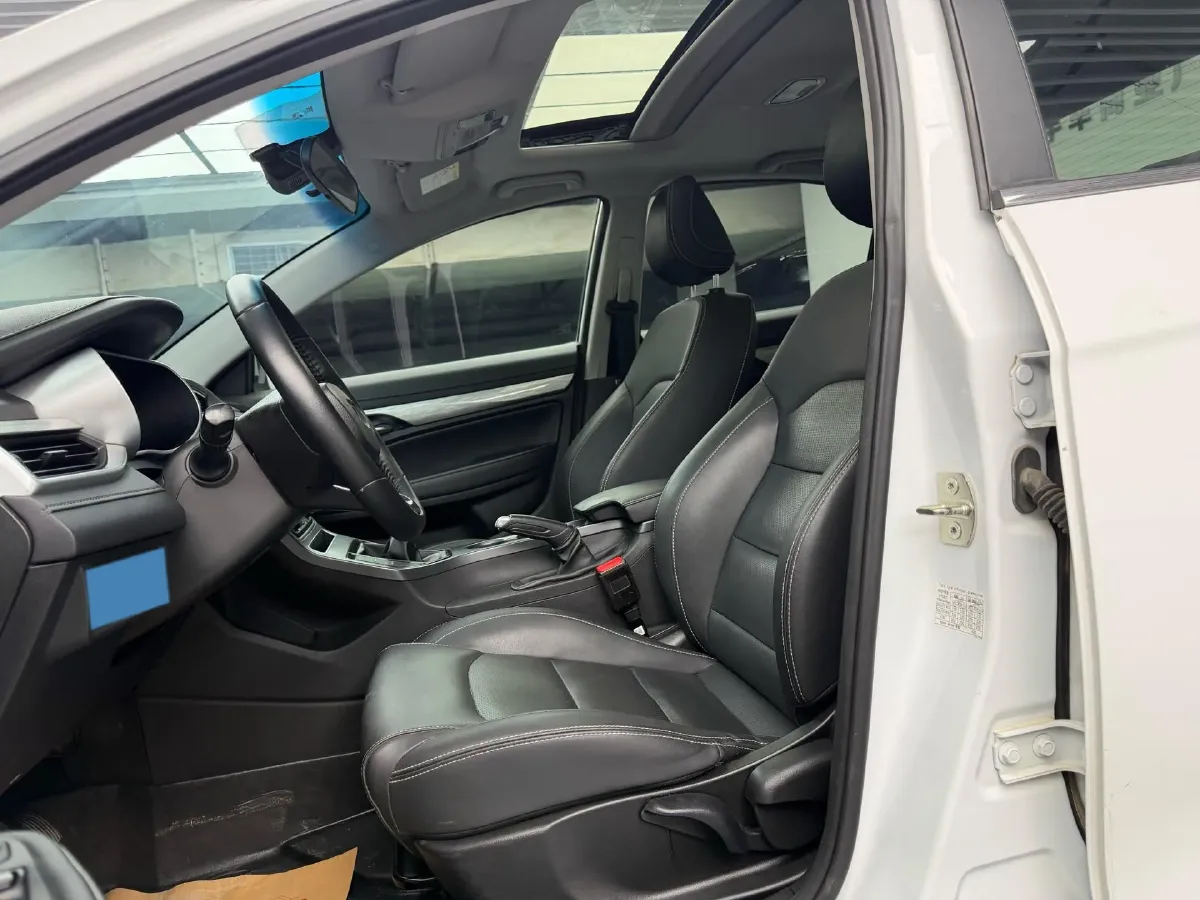 2019 Geely Emgrand 1.5L 109HP L4 5MT,autocango,china used car exporter,china ev exporter,chinese used car exporter,chinese used ev exporter