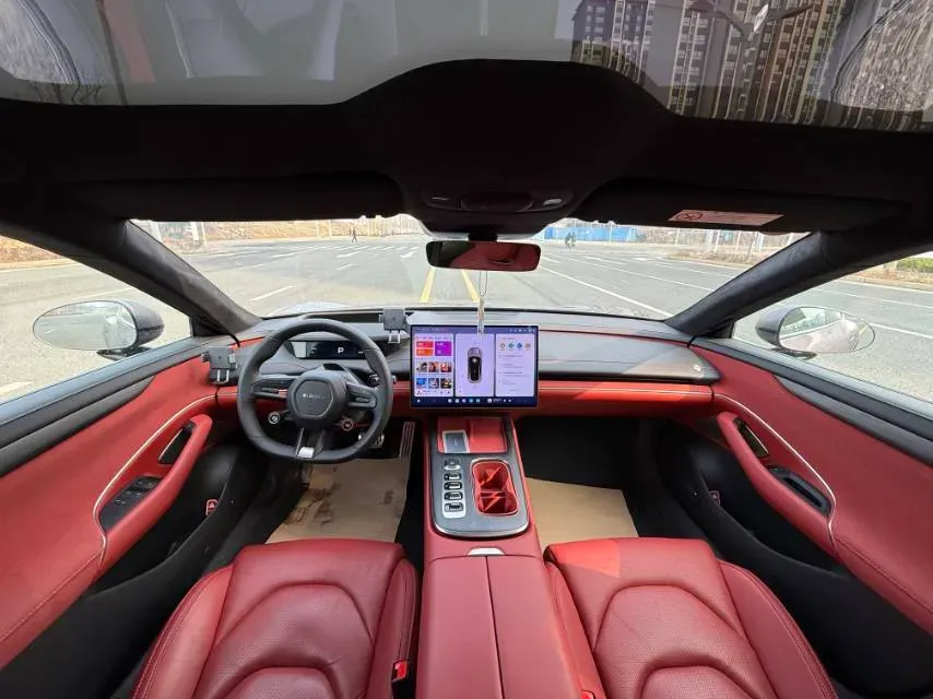 2024 MI SU7 BEV 101KWH,autocango,china used car exporter,china ev exporter,chinese used car exporter,chinese used ev exporter