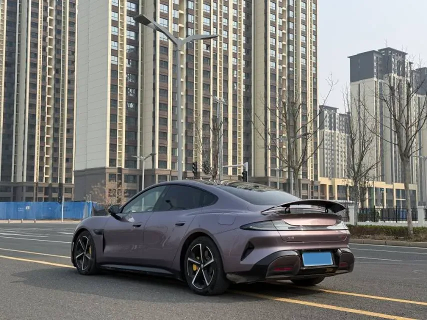 2024 MI SU7 BEV 101KWH,autocango,china used car exporter,china ev exporter,chinese used car exporter,chinese used ev exporter