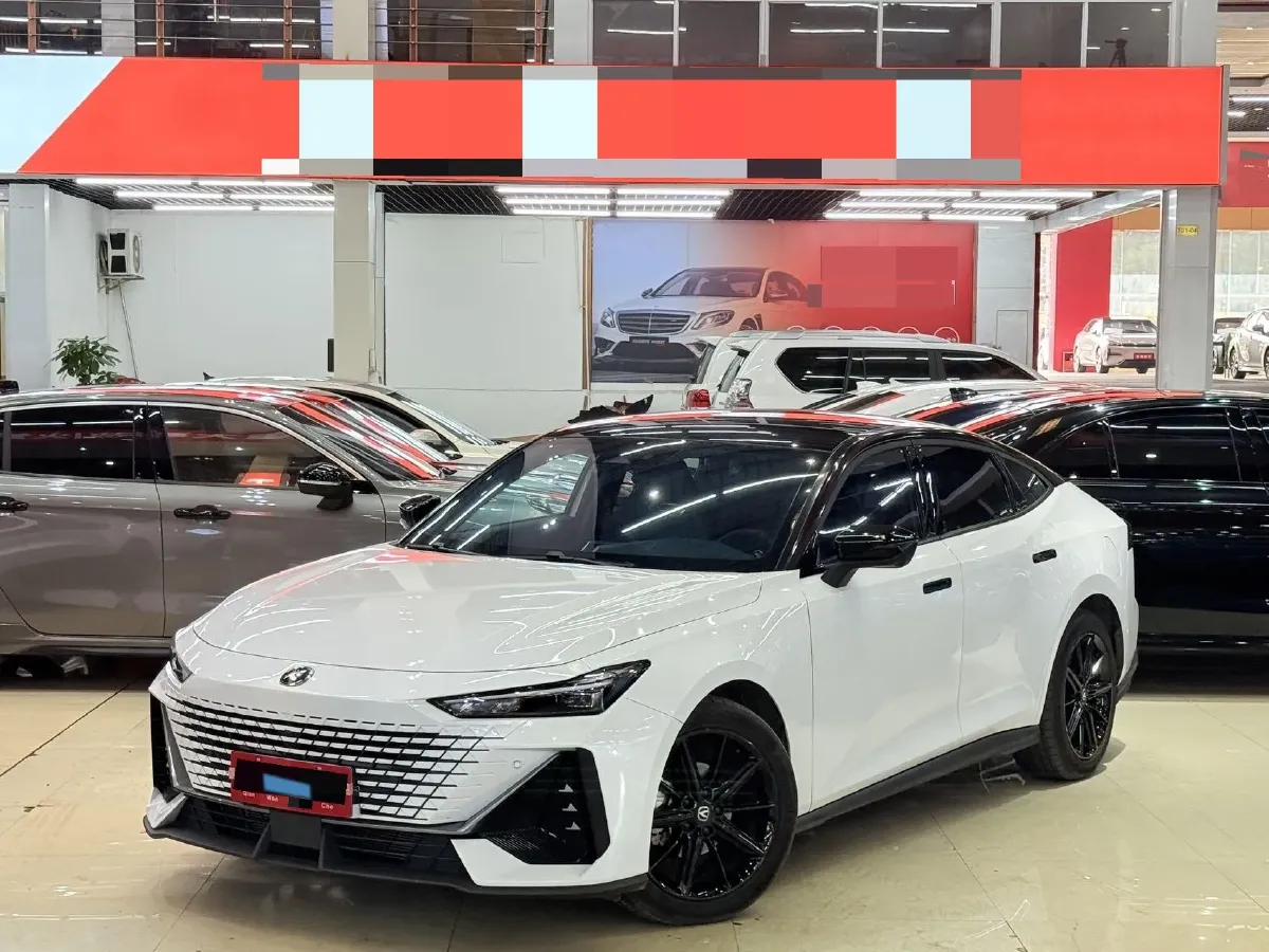 2023 ChangAn UNI-V 1.5T 188HP L4 7DCT,autocango,china used car exporter,china ev exporter,chinese used car exporter,chinese used ev exporter