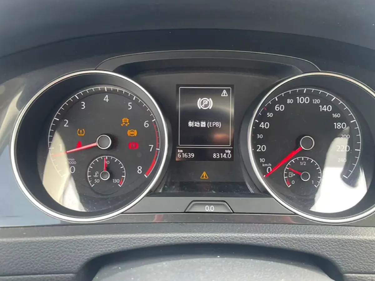 2018 Volkswagen Golf 1.6L 110HP L4 6AT,autocango,china used car exporter,china ev exporter,chinese used car exporter,chinese used ev exporter