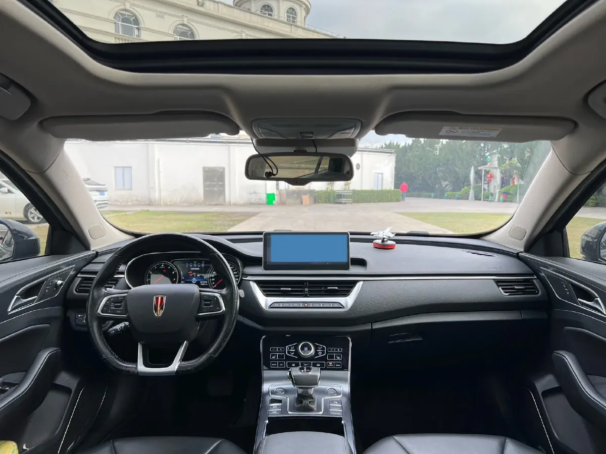 2020 HongQi H5 1.8T 197HP L4 6AT,autocango,china used car exporter,china ev exporter,chinese used car exporter,chinese used ev exporter