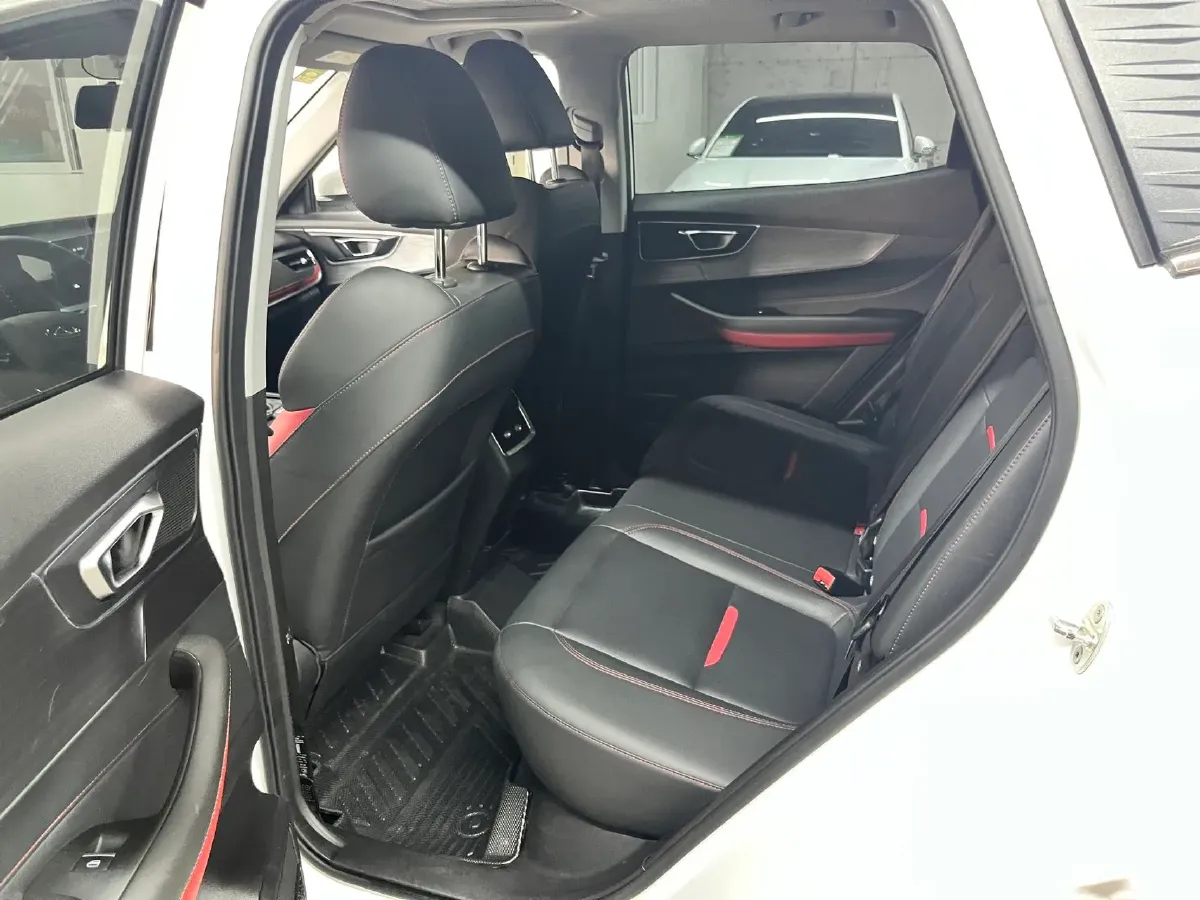 2022 Chery Tiggo 5x 1.5L 116HP L4 CVT,autocango,china used car exporter,china ev exporter,chinese used car exporter,chinese used ev exporter