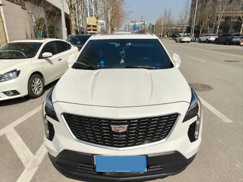 2020 Cadillac XT4 2.0T 237HP L4 9AT,autocango,china used car exporter,china ev exporter,chinese used car exporter,chinese used ev exporter