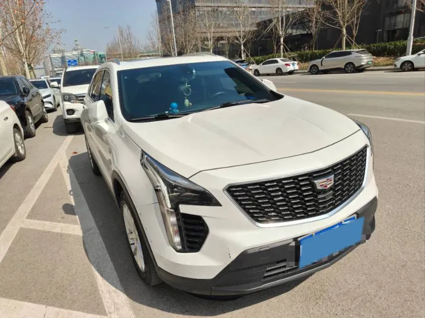 2020 Cadillac XT4 2.0T 237HP L4 9AT,autocango,china used car exporter,china ev exporter,chinese used car exporter,chinese used ev exporter