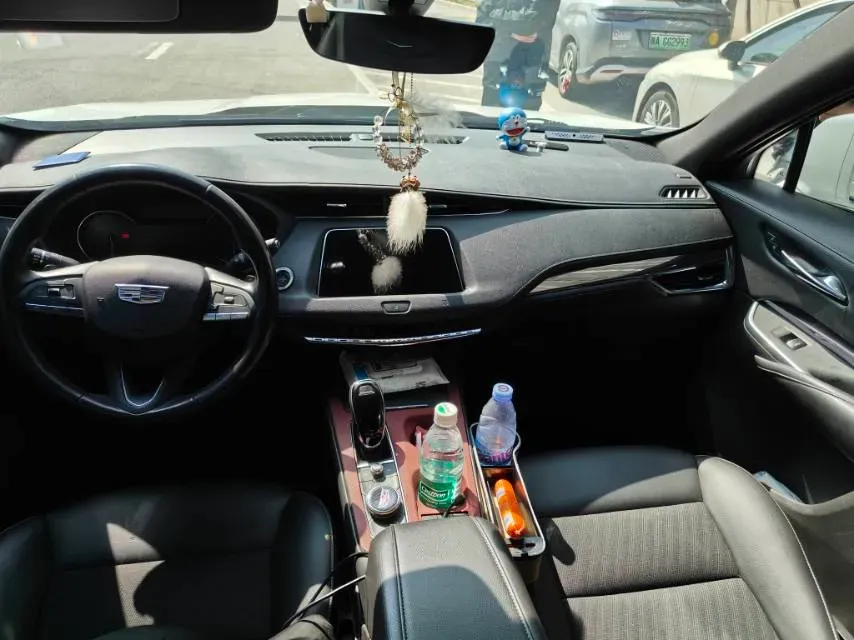 2020 Cadillac XT4 2.0T 237HP L4 9AT,autocango,china used car exporter,china ev exporter,chinese used car exporter,chinese used ev exporter