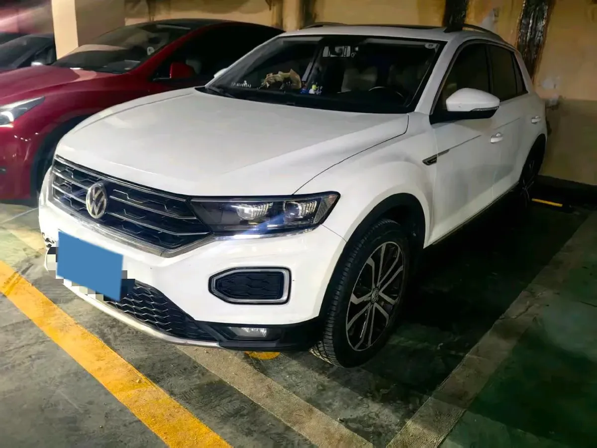 2019 Volkswagen T-Roc 1.4T 150HP L4 7DCT,autocango,china used car exporter,china ev exporter,chinese used car exporter,chinese used ev exporter