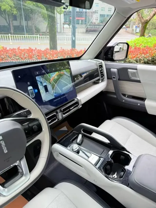 2024 Dongfeng RuiQi 7 2.0T 228HP L4 8AT,autocango,china used car exporter,china ev exporter,chinese used car exporter,chinese used ev exporter