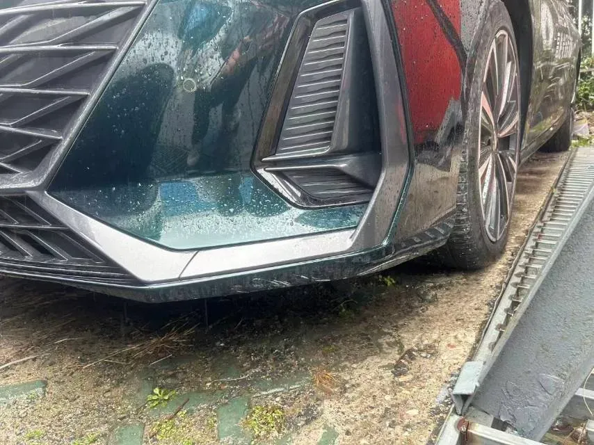 2024 Chery Arrizo 8 2.0T 254HP L4 7DCT,autocango,china used car exporter,china ev exporter,chinese used car exporter,chinese used ev exporter