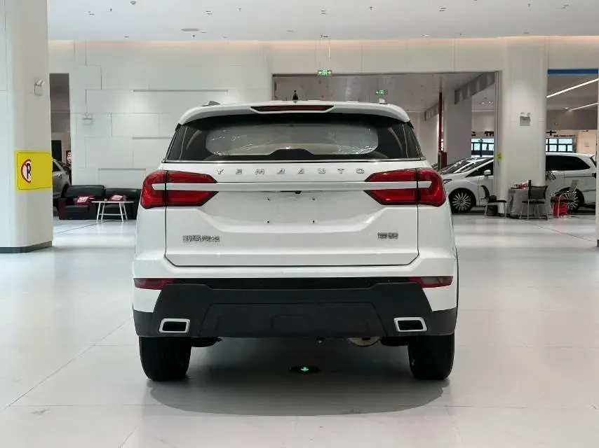 2021 Yema BoJun 1.5L 112HP L4 5MT,autocango,china used car exporter,china ev exporter,chinese used car exporter,chinese used ev exporter