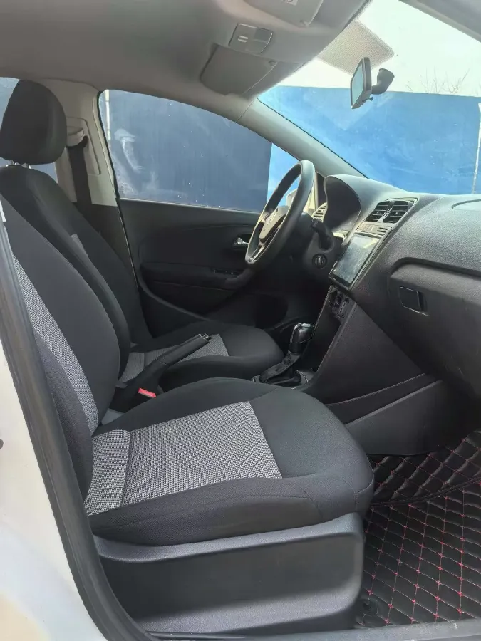 2016 Volkswagen Polo 1.4L 90HP L4 5MT,autocango,china used car exporter,china ev exporter,chinese used car exporter,chinese used ev exporter