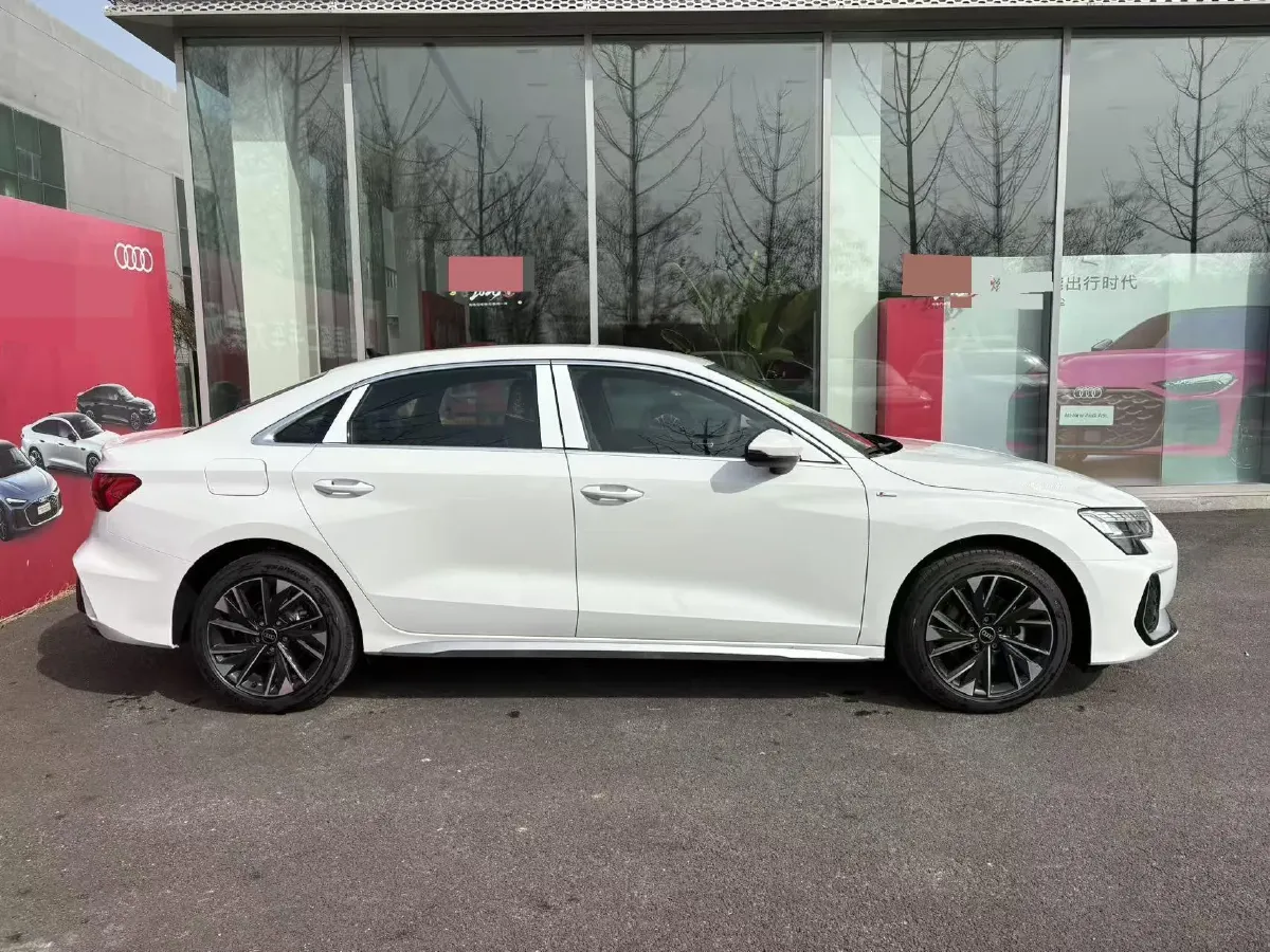 2026 Audi A3 1.5T 160HP L4 7DCT,autocango,china used car exporter,china ev exporter,chinese used car exporter,chinese used ev exporter