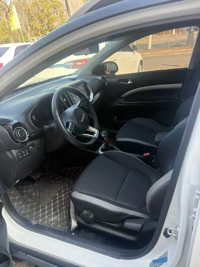 2021 Kia KX1 1.4L 100HP L4 CVT,autocango,china used car exporter,china ev exporter,chinese used car exporter,chinese used ev exporter