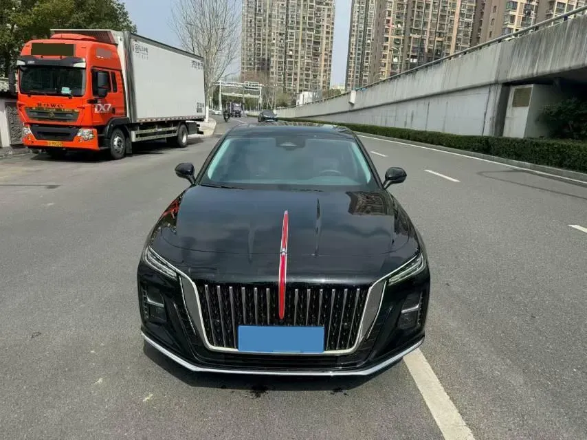 2024 HongQi H5 2.0T 224HP L4 8AT,autocango,china used car exporter,china ev exporter,chinese used car exporter,chinese used ev exporter