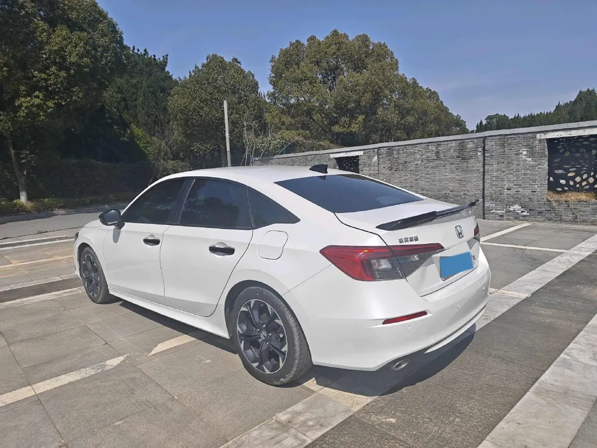 2022 Honda Civic 1.5T 182HP L4 CVT,autocango,china used car exporter,china ev exporter,chinese used car exporter,chinese used ev exporter