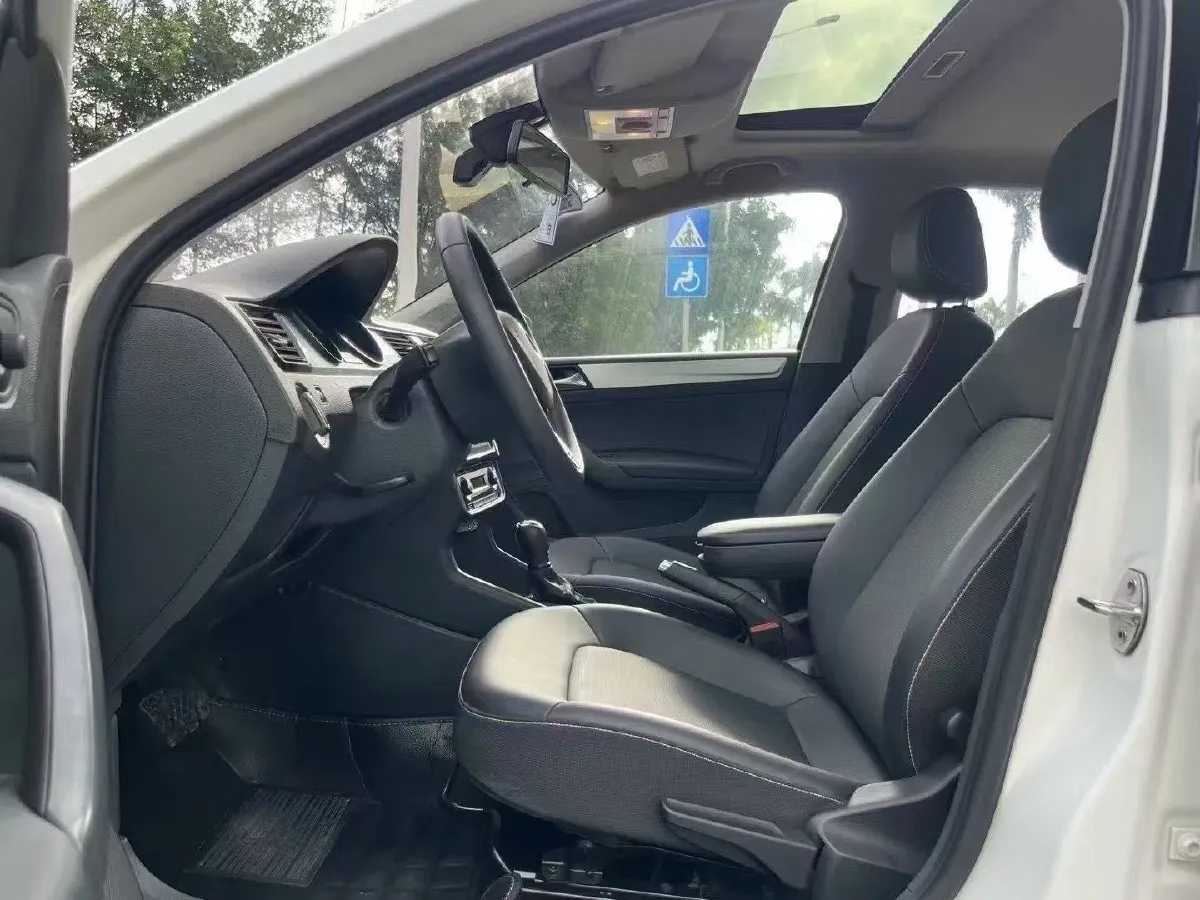 2020 Skoda Rapid 1.5L 112HP L4 6AT,autocango,china used car exporter,china ev exporter,chinese used car exporter,chinese used ev exporter