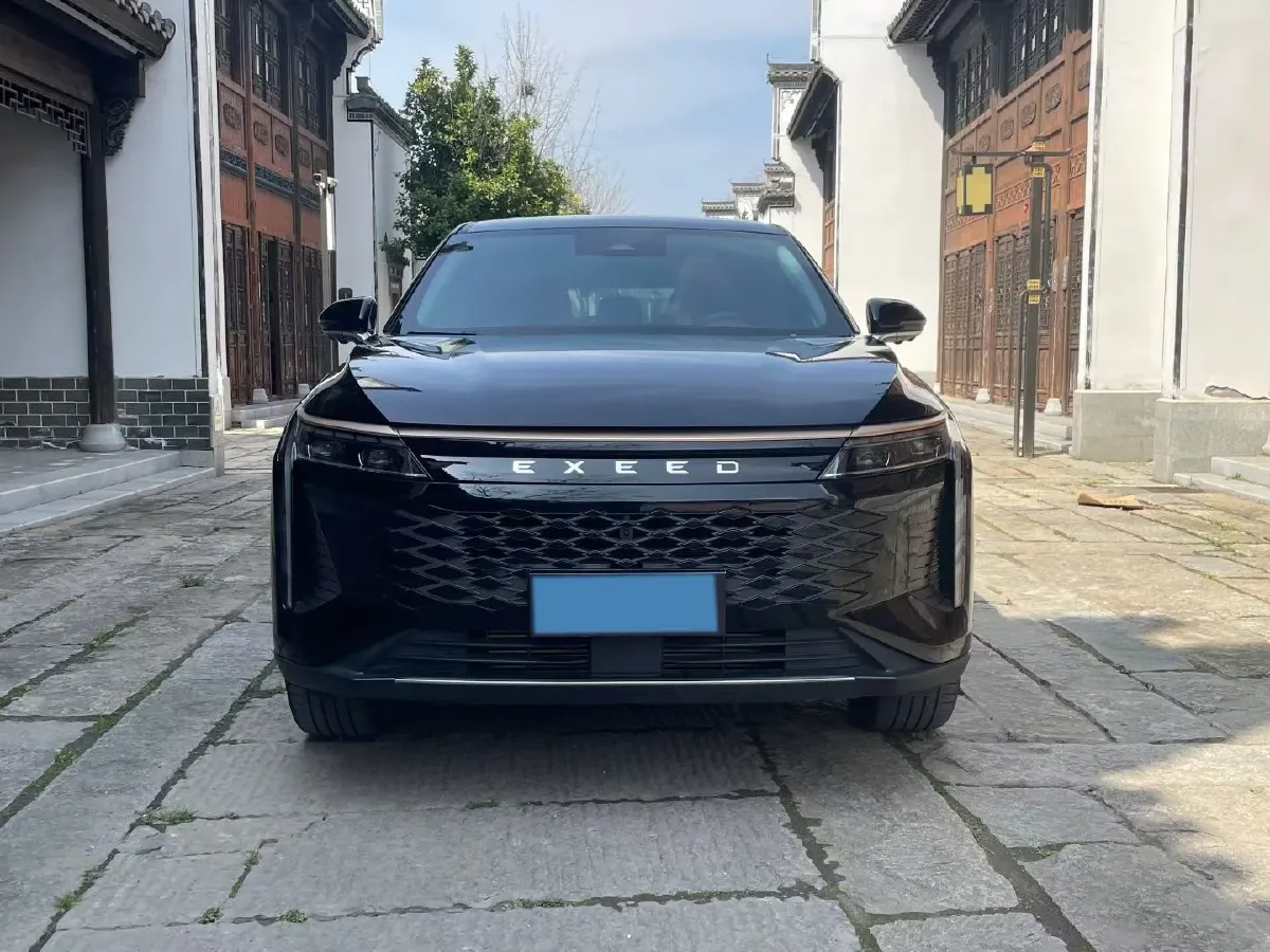 2023 Exceed RX 2.0T 261HP L4 8AT,autocango,china used car exporter,china ev exporter,chinese used car exporter,chinese used ev exporter