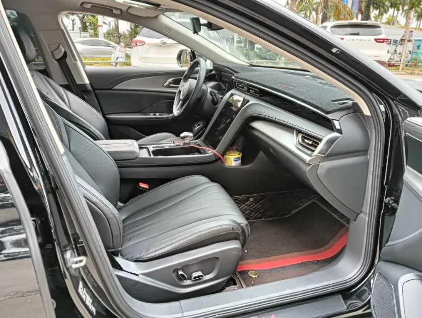 2024 HongQi H5 1.5T 169HP L4 7DCT,autocango,china used car exporter,china ev exporter,chinese used car exporter,chinese used ev exporter