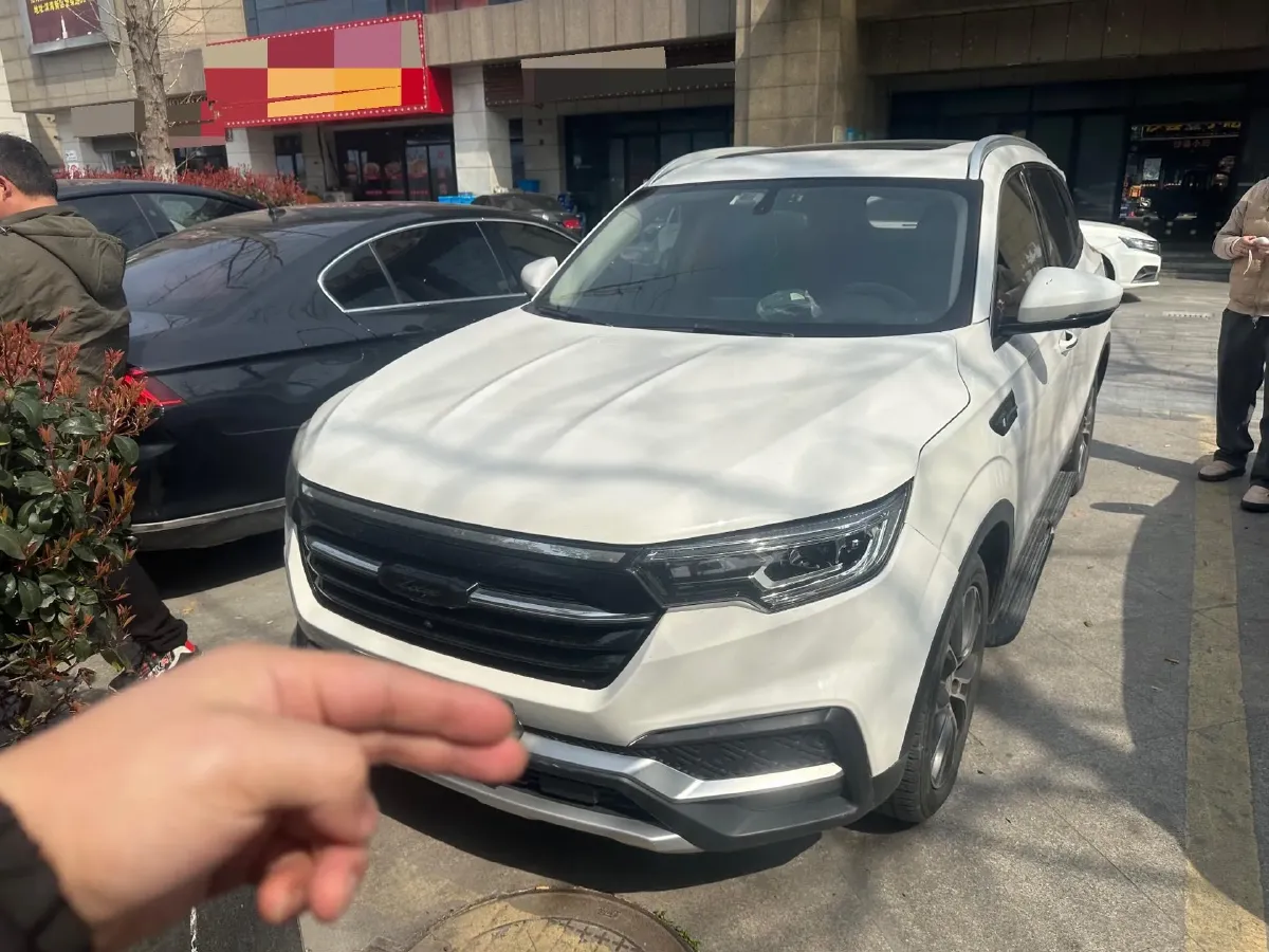 2018 Zotye T500 1.5T 156HP L4 6AT,autocango,china used car exporter,china ev exporter,chinese used car exporter,chinese used ev exporter