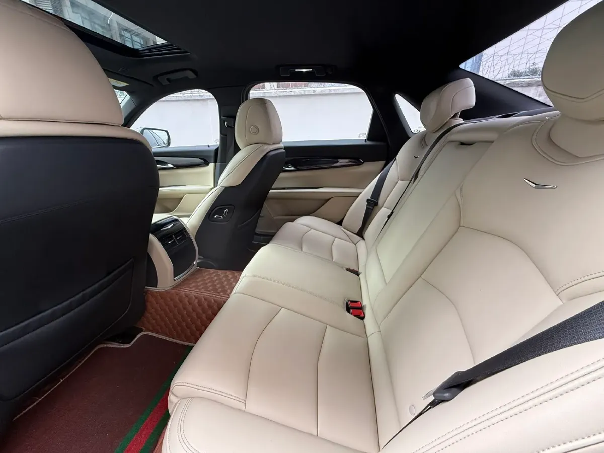 2020 Cadillac CT6 2.0T 241HP L4 10AT,autocango,china used car exporter,china ev exporter,chinese used car exporter,chinese used ev exporter