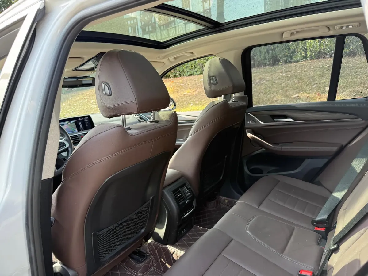 2021 BMW X3 2.0T 224HP L4 8AT,autocango,china used car exporter,china ev exporter,chinese used car exporter,chinese used ev exporter