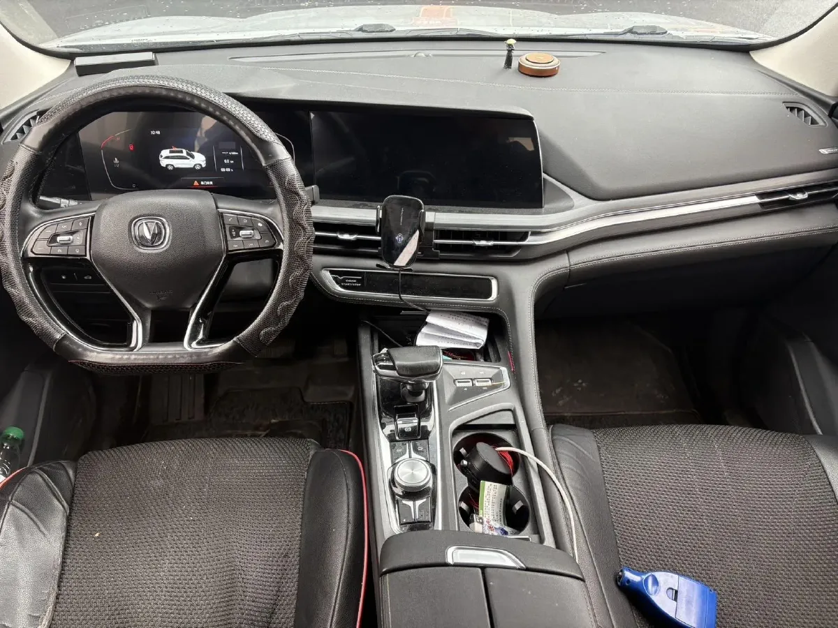 2021 ChangAn CS75 Plus 1.5T 178HP L4 6AT,autocango,china used car exporter,china ev exporter,chinese used car exporter,chinese used ev exporter