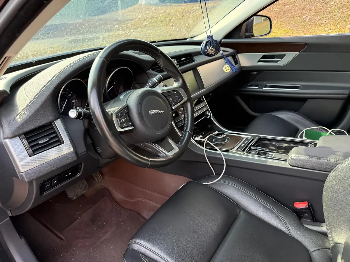 2019 HongQi HS7 3.0T 337HP V6 8AT,autocango,china used car exporter,china ev exporter,chinese used car exporter,chinese used ev exporter