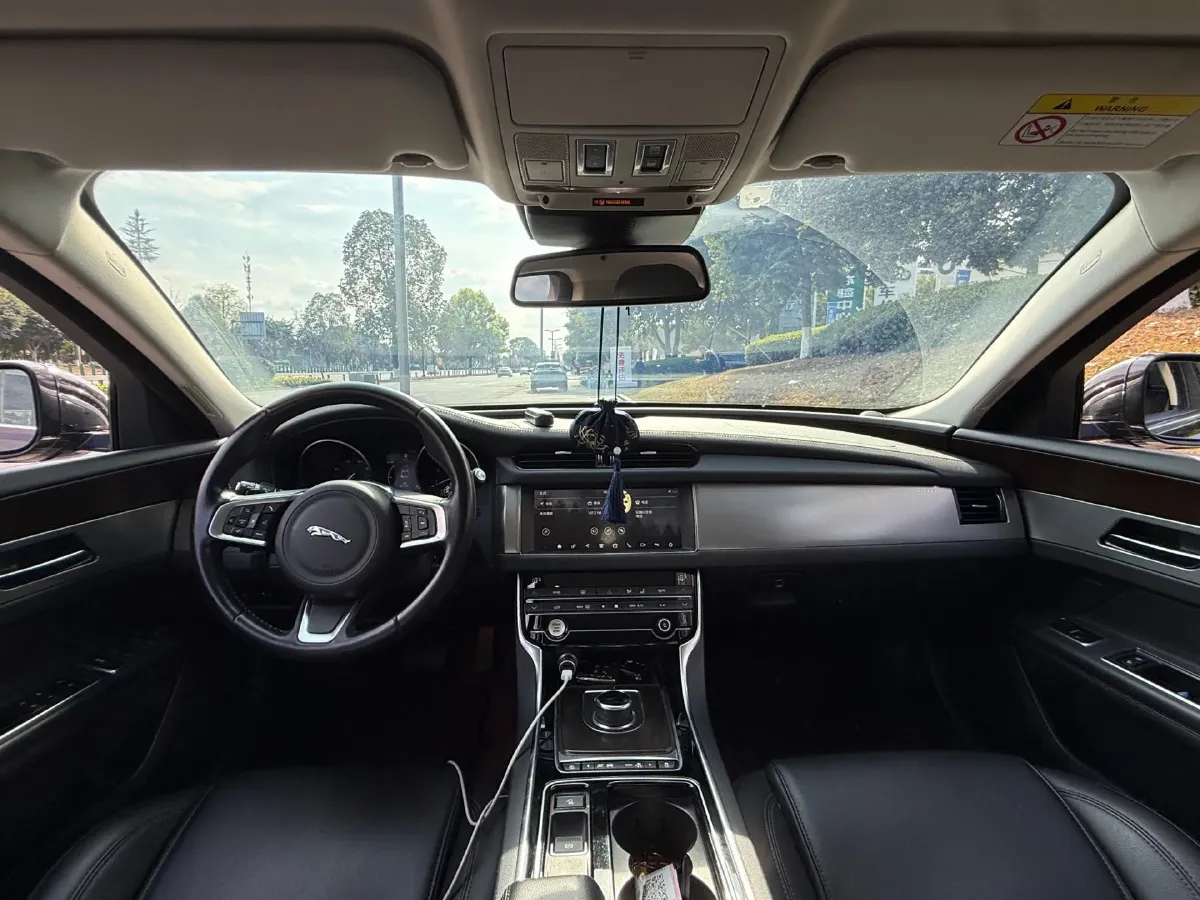 2019 HongQi HS7 3.0T 337HP V6 8AT,autocango,china used car exporter,china ev exporter,chinese used car exporter,chinese used ev exporter