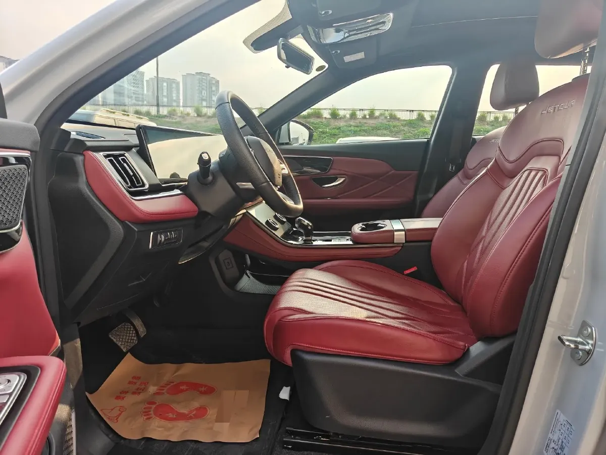 2025 Jetour X70 Plus 1.5T 184HP L4 7DCT,autocango,china used car exporter,china ev exporter,chinese used car exporter,chinese used ev exporter