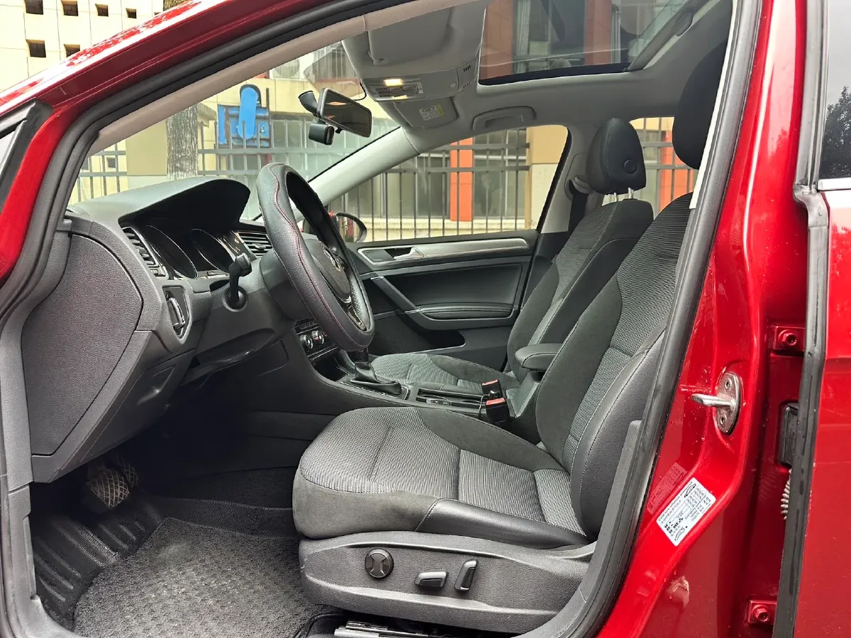 2019 Chery Tiggo 8 1.6T 197HP L4 7DCT,autocango,china used car exporter,china ev exporter,chinese used car exporter,chinese used ev exporter