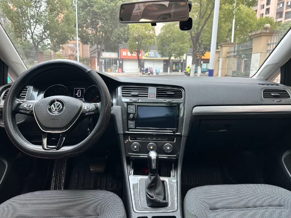 2019 Chery Tiggo 8 1.6T 197HP L4 7DCT,autocango,china used car exporter,china ev exporter,chinese used car exporter,chinese used ev exporter