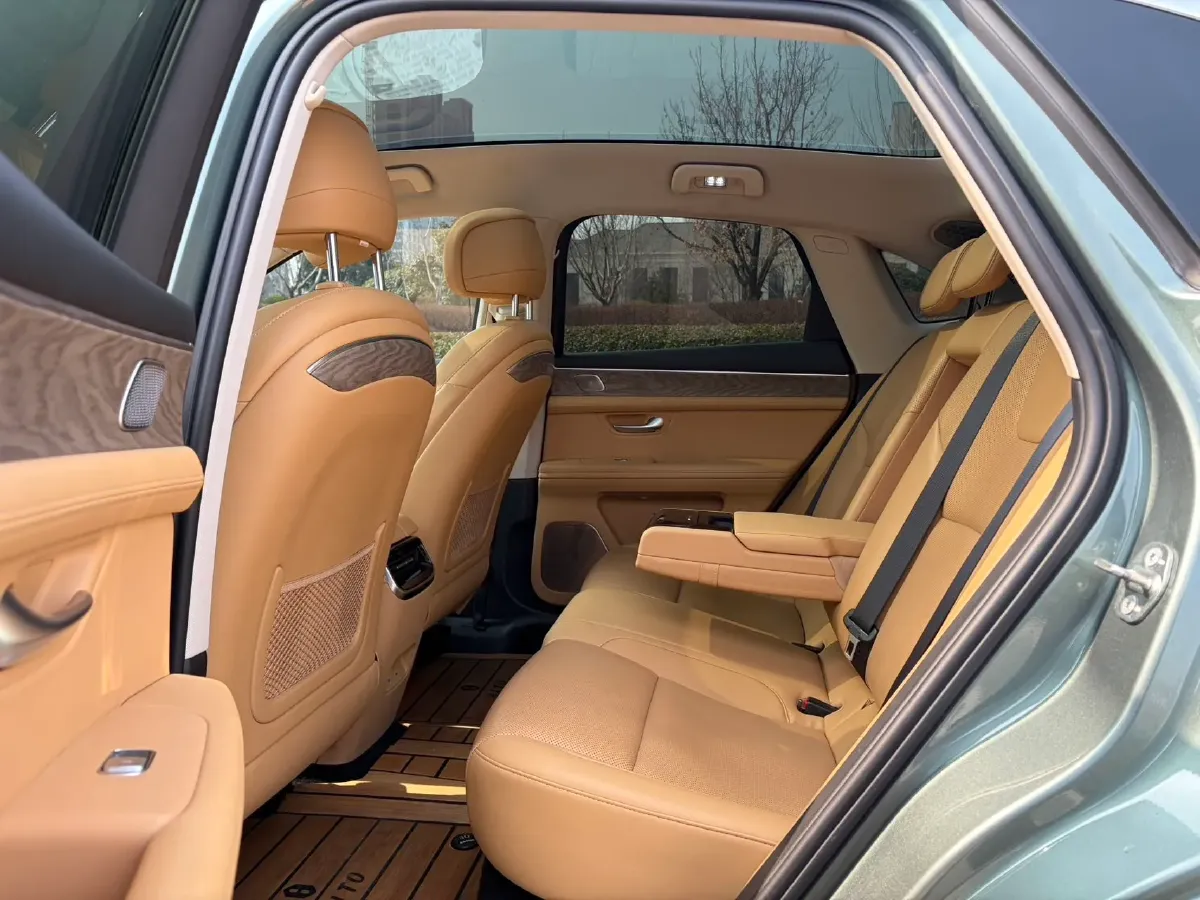 2022 Infiniti Q50L 2.0T 211HP L4 7AT,autocango,china used car exporter,china ev exporter,chinese used car exporter,chinese used ev exporter