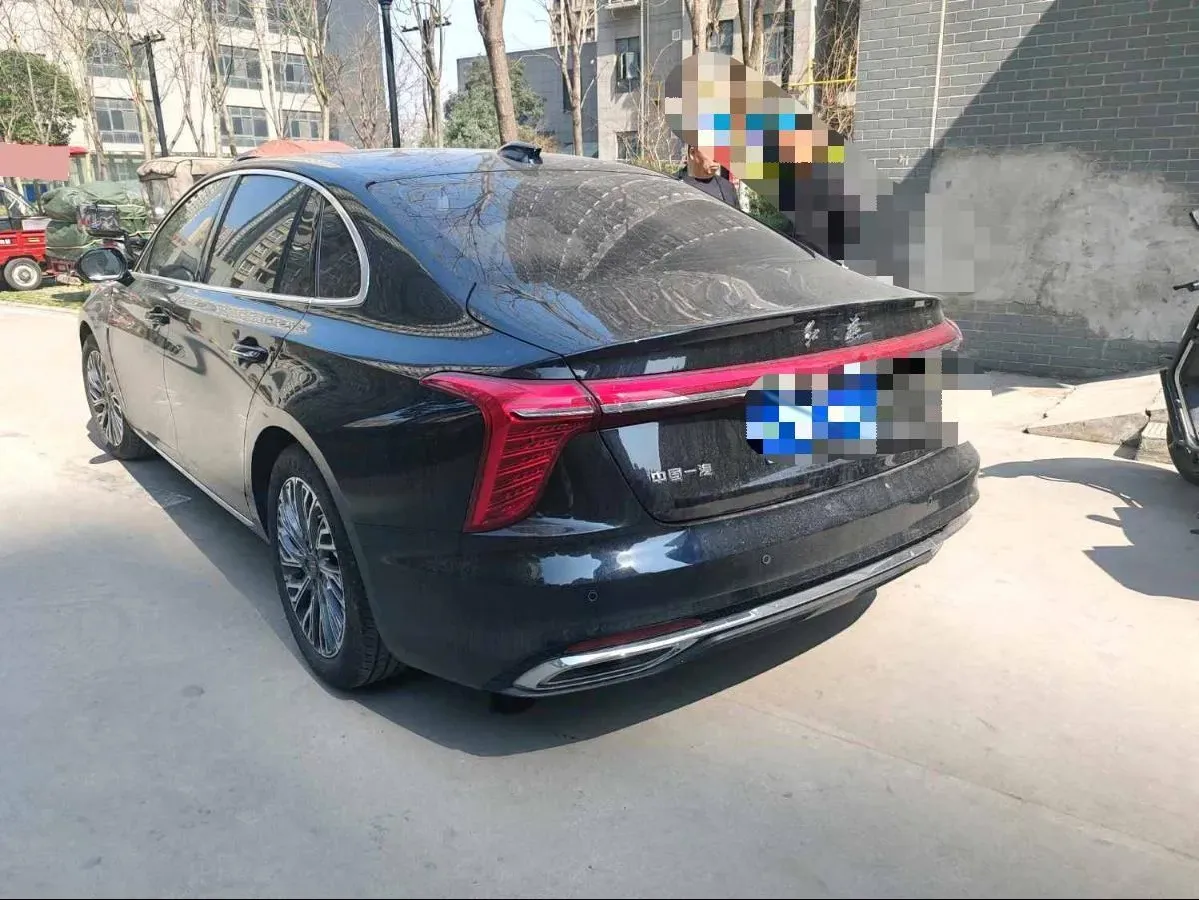 2023 HongQi H5 2.0T 224HP L4 8AT,autocango,china used car exporter,china ev exporter,chinese used car exporter,chinese used ev exporter