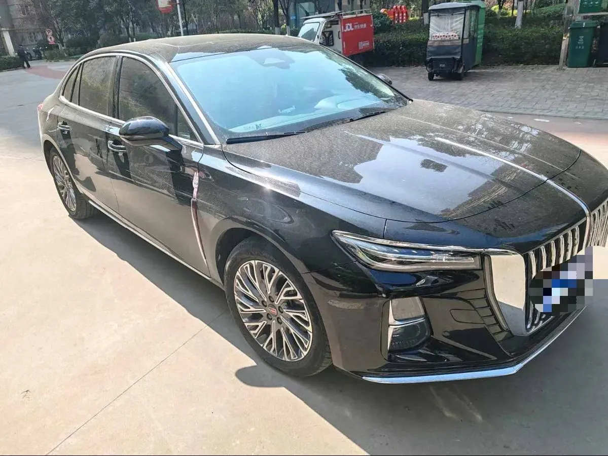 2023 HongQi H5 2.0T 224HP L4 8AT,autocango,china used car exporter,china ev exporter,chinese used car exporter,chinese used ev exporter