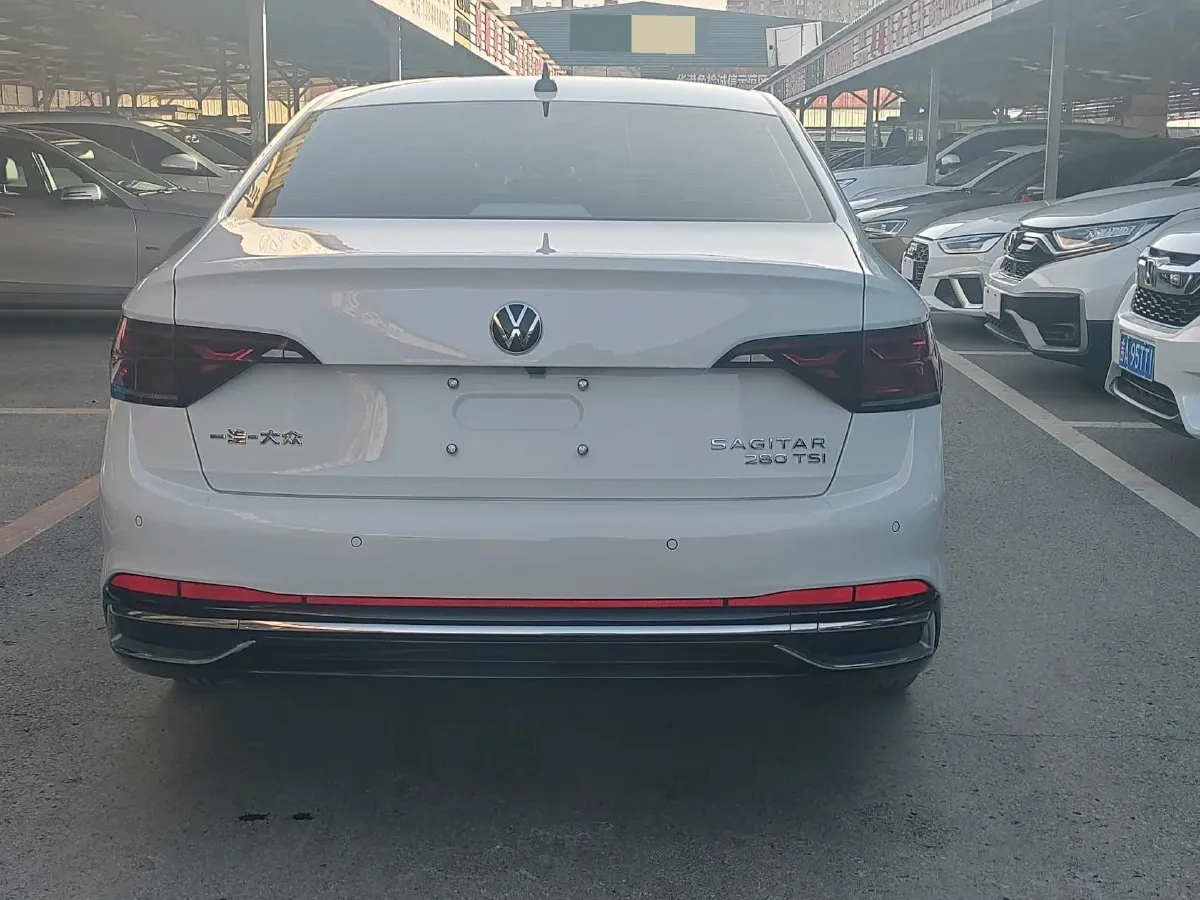 2023 Volkswagen Sagitar 1.4T 150HP L4 7DCT,autocango,china used car exporter,china ev exporter,chinese used car exporter,chinese used ev exporter