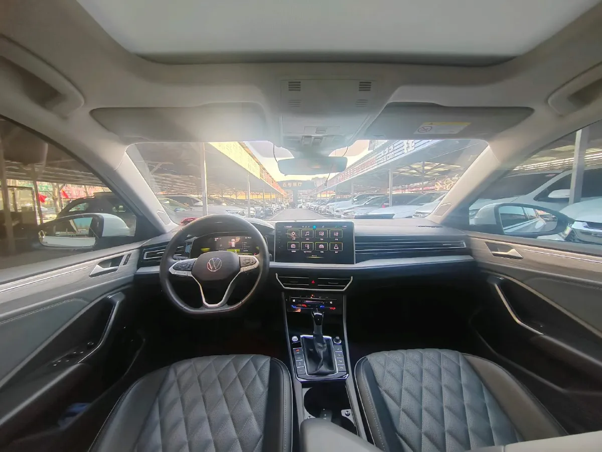 2023 Volkswagen Sagitar 1.4T 150HP L4 7DCT,autocango,china used car exporter,china ev exporter,chinese used car exporter,chinese used ev exporter