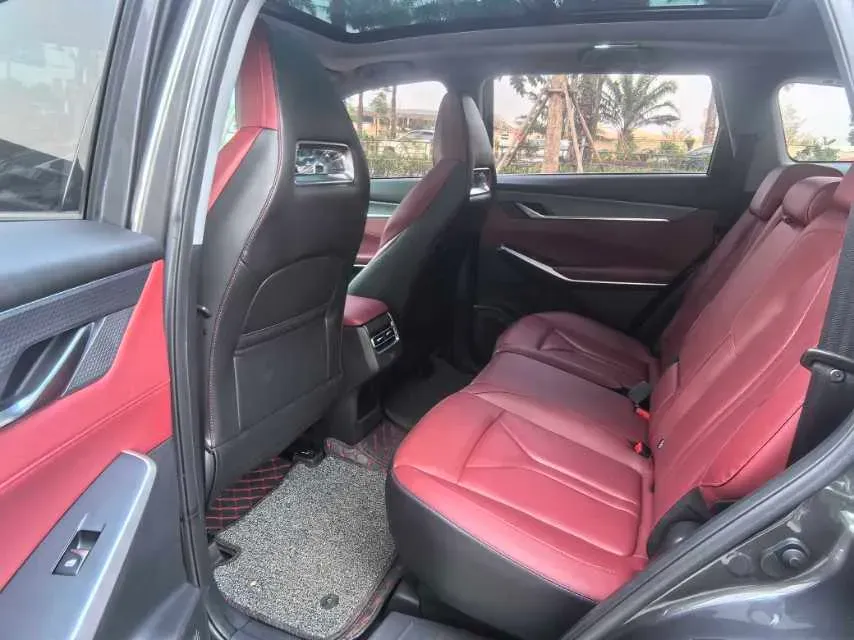 2022 ChangAn CS75 Plus 1.5T 178HP L4 6AT,autocango,china used car exporter,china ev exporter,chinese used car exporter,chinese used ev exporter