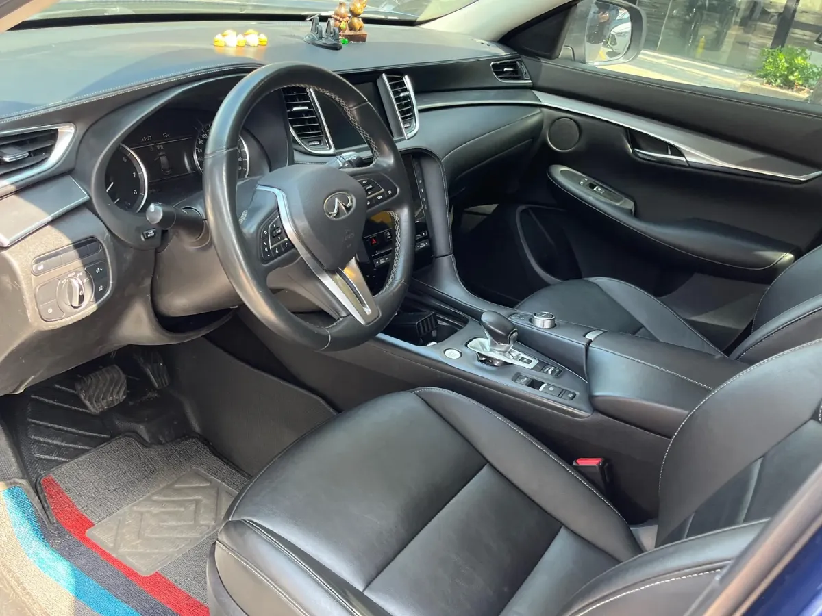 2020 Infiniti QX50 2.0T 245HP L4 CVT,autocango,china used car exporter,china ev exporter,chinese used car exporter,chinese used ev exporter