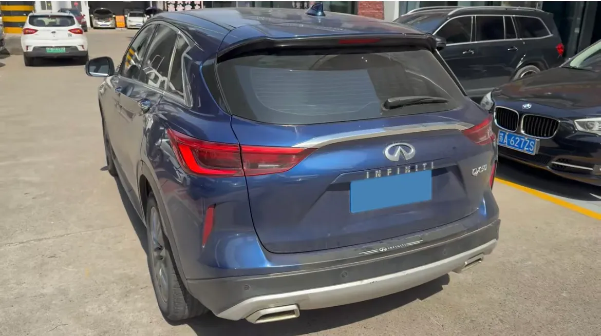 2020 Infiniti QX50 2.0T 245HP L4 CVT,autocango,china used car exporter,china ev exporter,chinese used car exporter,chinese used ev exporter