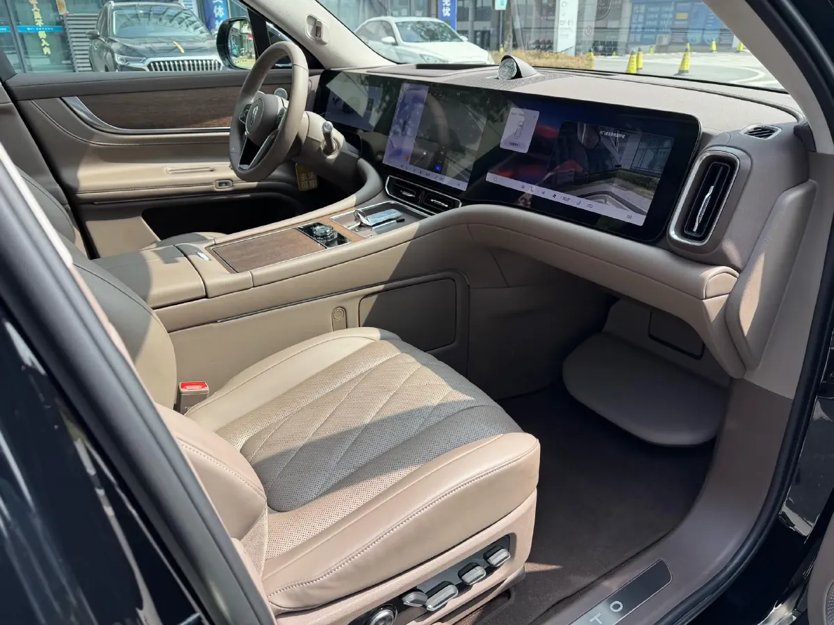 2025 AITO AITO M9 BEV 100KWH,autocango,china used car exporter,china ev exporter,chinese used car exporter,chinese used ev exporter