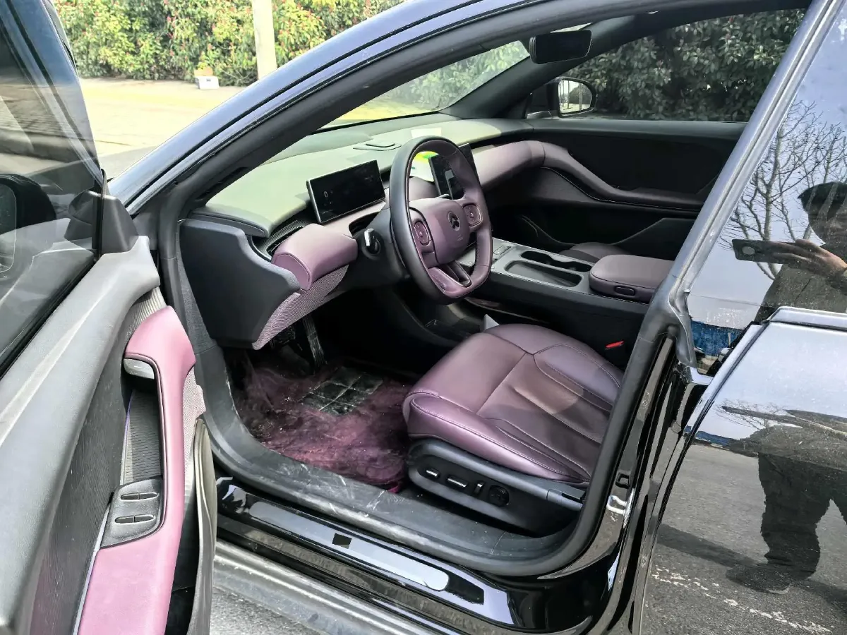 2024 NIO ET5T BEV 75KWH,autocango,china used car exporter,china ev exporter,chinese used car exporter,chinese used ev exporter