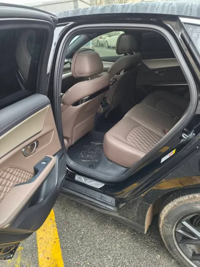 2023 BYD Han 1.5T 139HP L4 E-CVT PHEV 18.316KWH,autocango,china used car exporter,china ev exporter,chinese used car exporter,chinese used ev exporter