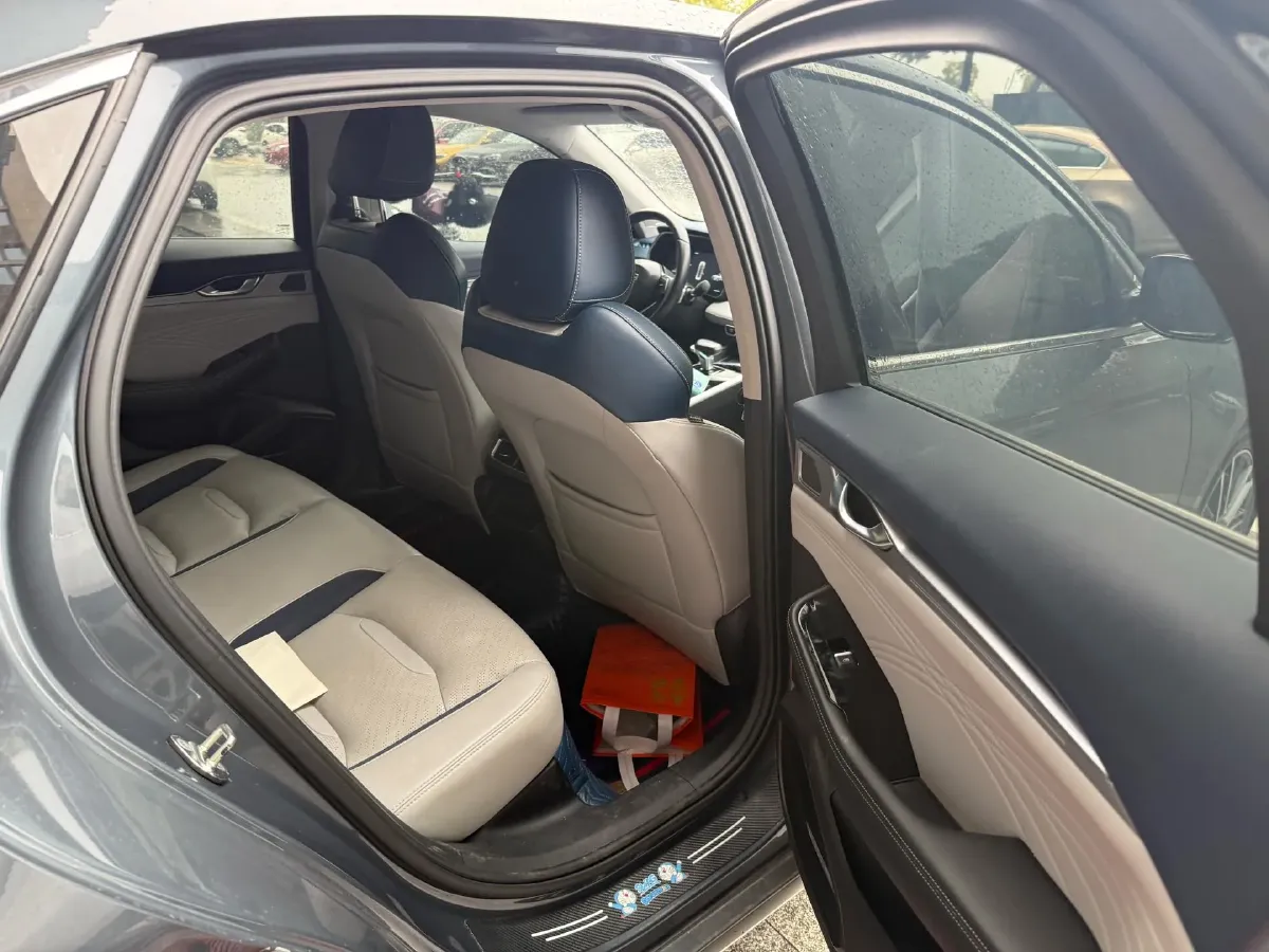 2023 Geely Preface 2.0T 190HP L4 7DCT,autocango,china used car exporter,china ev exporter,chinese used car exporter,chinese used ev exporter